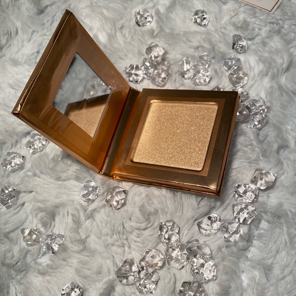 Face Body Highlighter - Picture 2 of 6